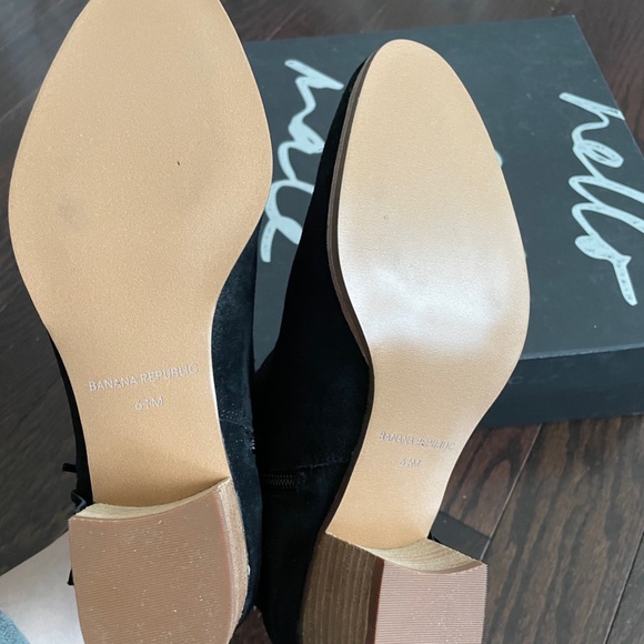 Banana Republic Black Suede Fringe Ankle Heel boot - Picture 5 of 5